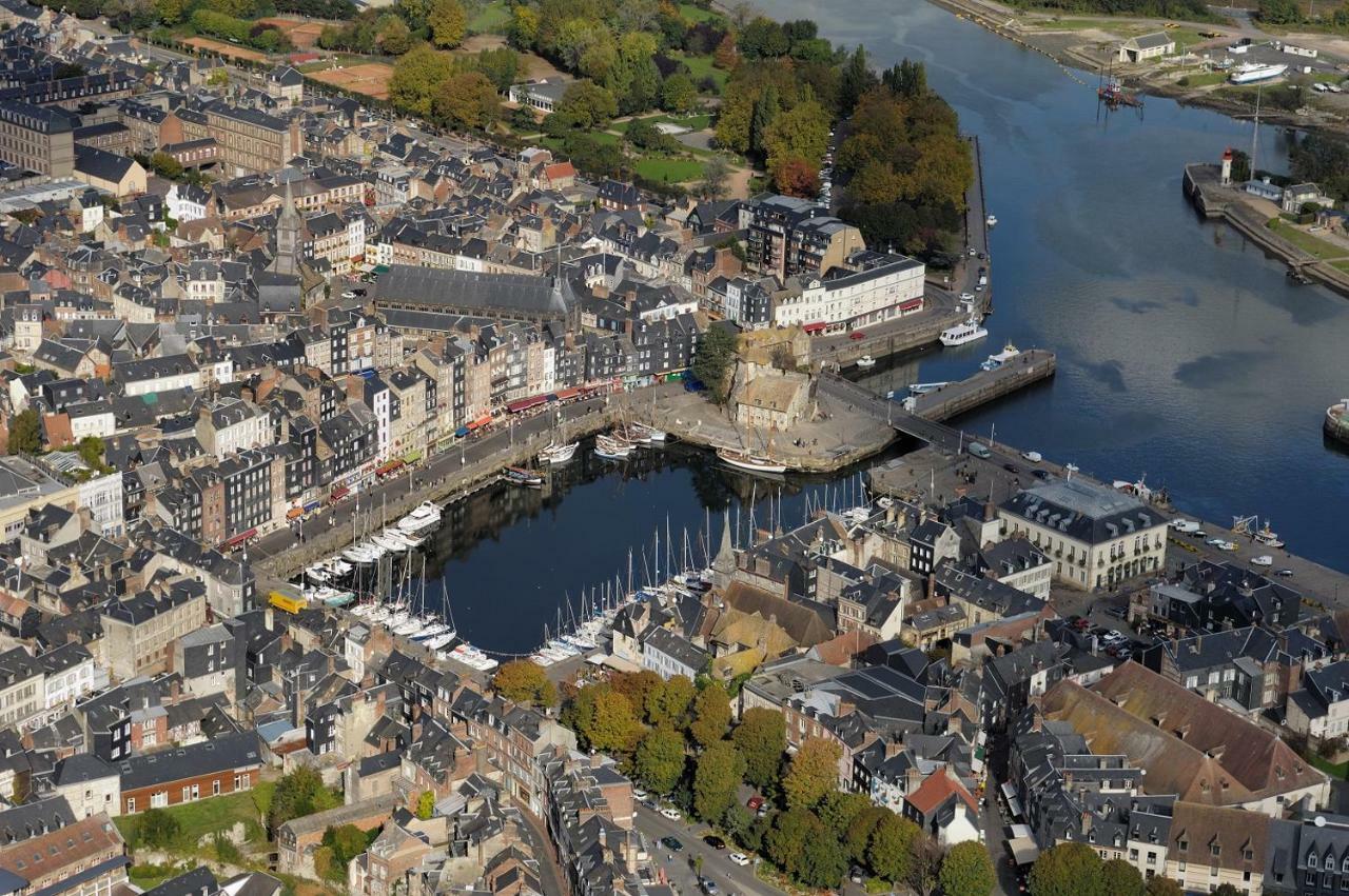 Bienvenue Chez Vous Lejlighed Honfleur Eksteriør billede